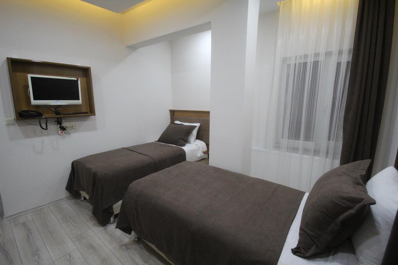 Gulistan Hotel Zara ภายนอก รูปภาพ